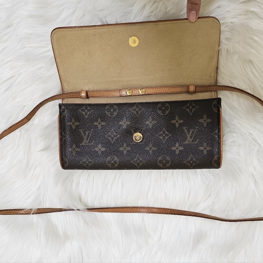 Louis Vuitton LV Shoulder Bag Pochette Twin GM Brown Monogram - Picture 9 of 17